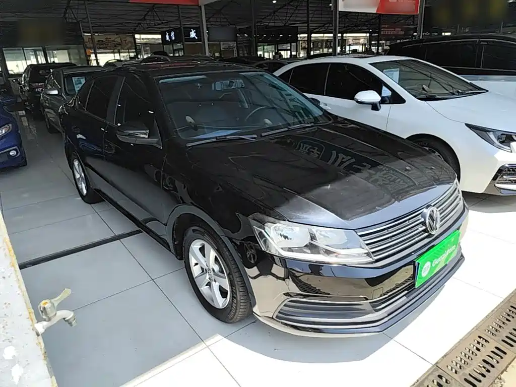 Volkswagen Lavida — миниатюра 4
