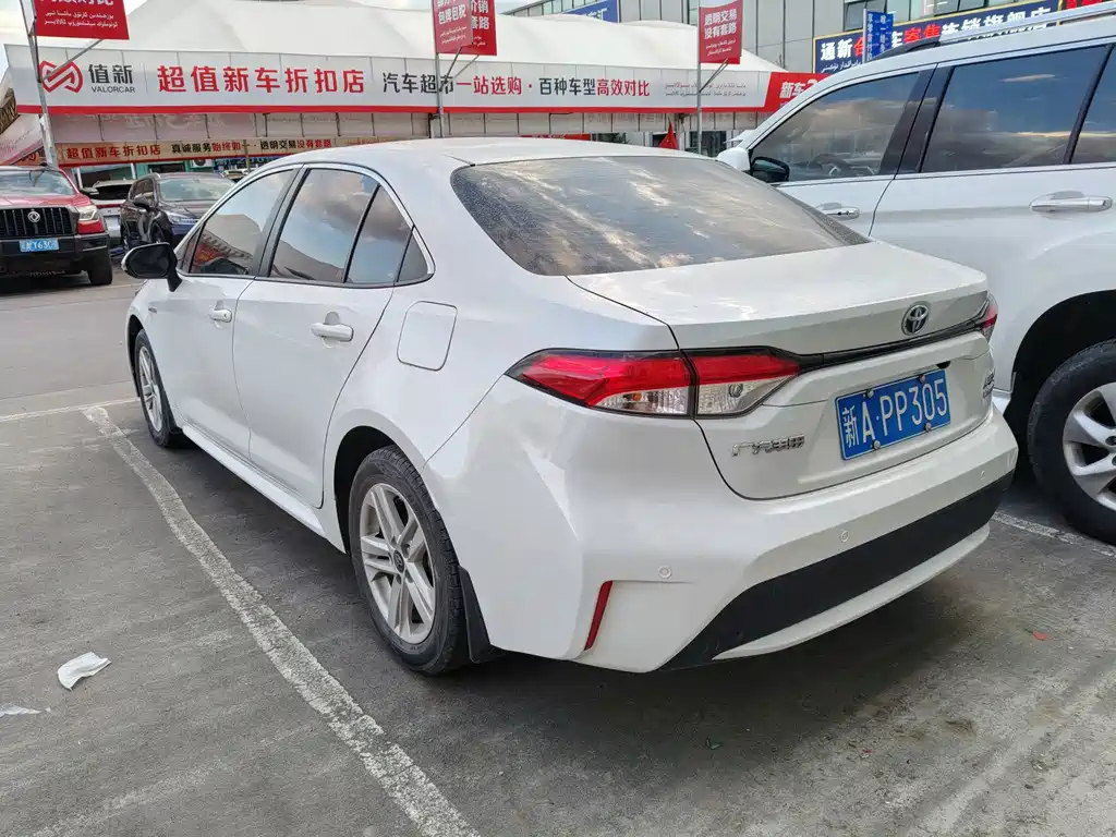 Toyota Corolla — миниатюра 8
