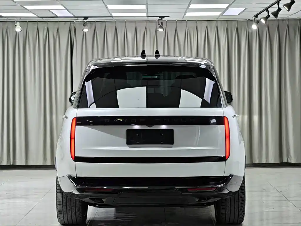 Land Rover Range Rover — миниатюра 11