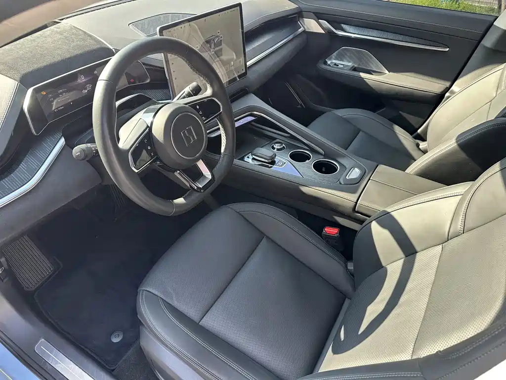 ZEEKR EXTREME KRYPTON 001