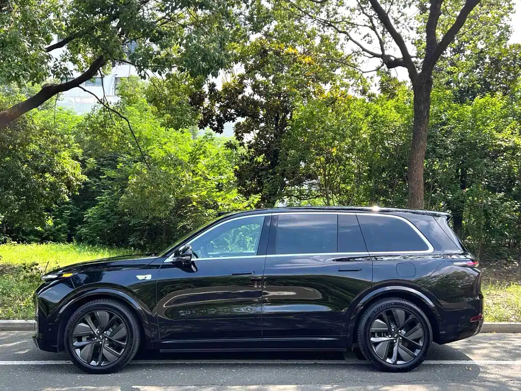 Li Auto Li L9 — миниатюра 2