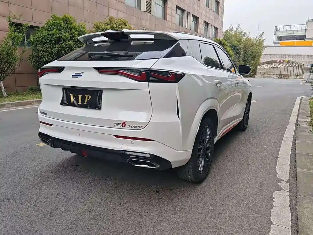 CHANGAN CHANGAN AUCHAN Z6