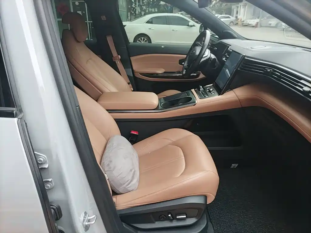 NIO ES6 — миниатюра 25