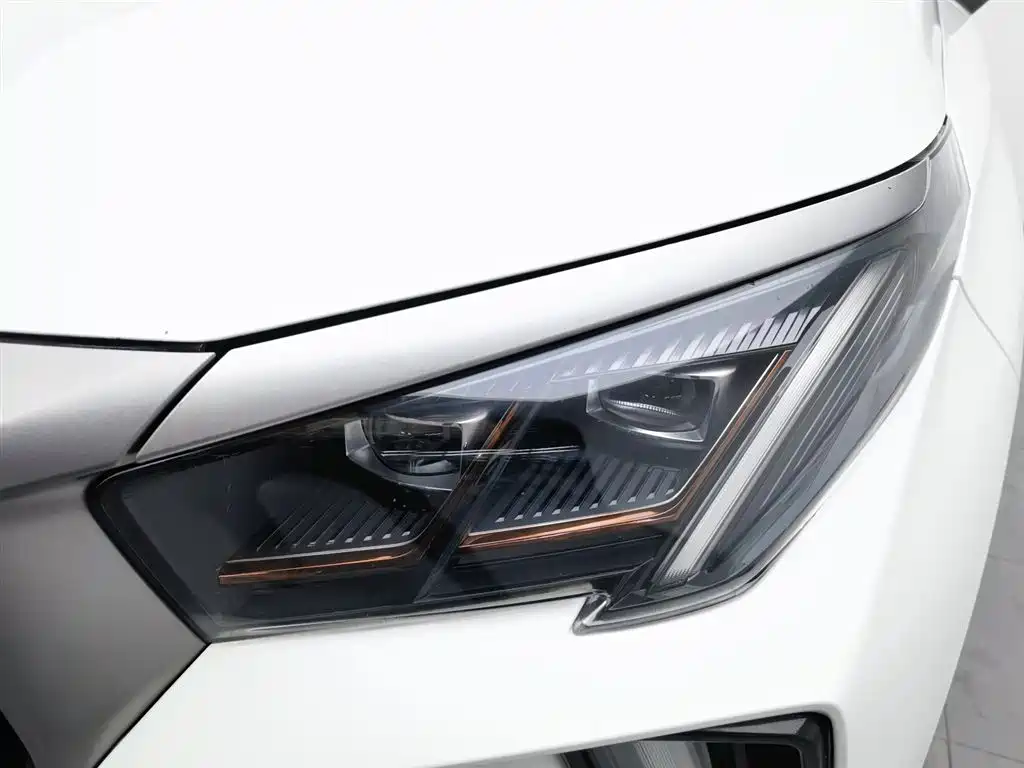 GAC TRUMPCHI GS4 PLUS