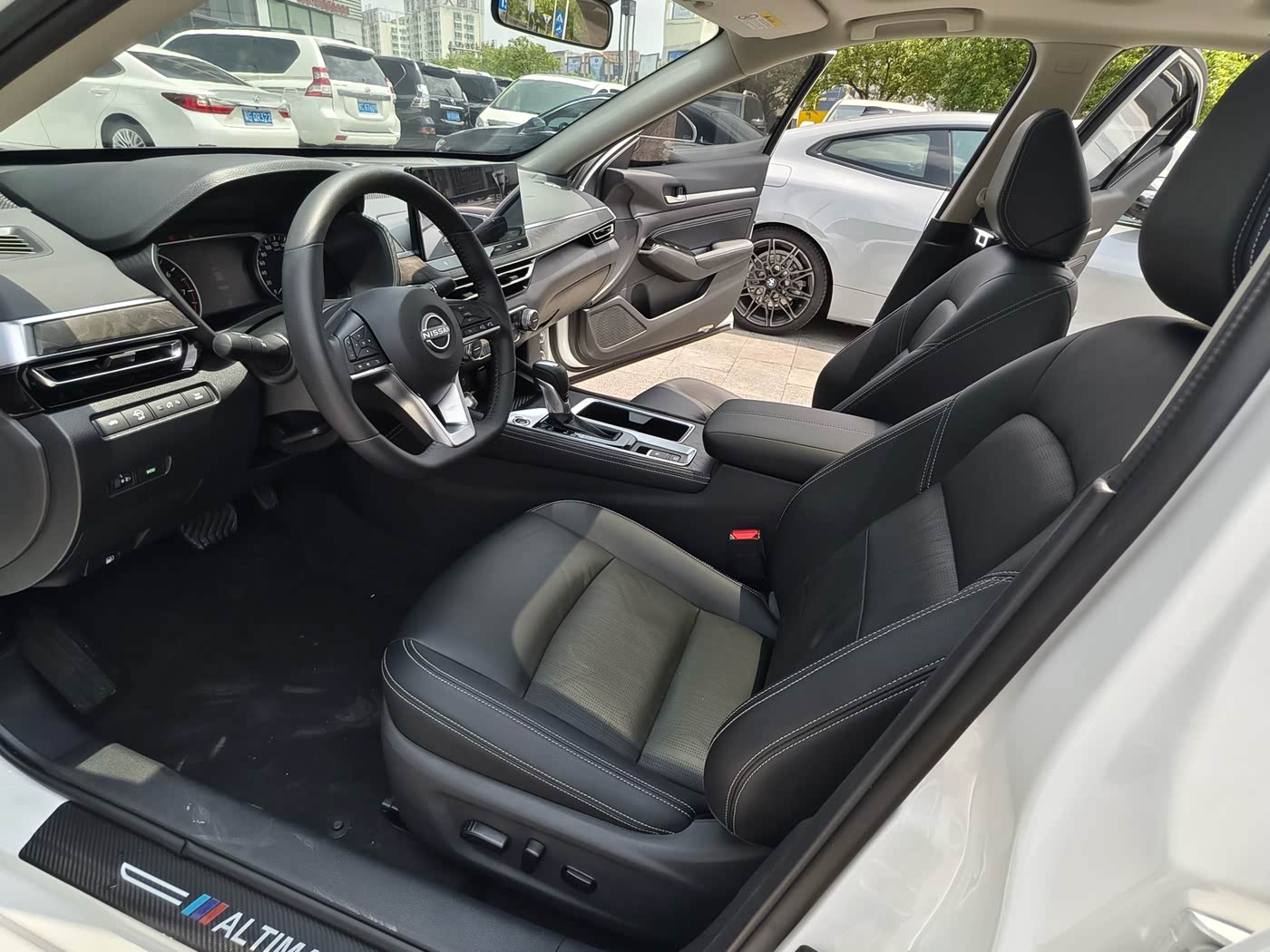 Nissan Teana 2.0 л 2024 г. Белый, пробег 23000 км