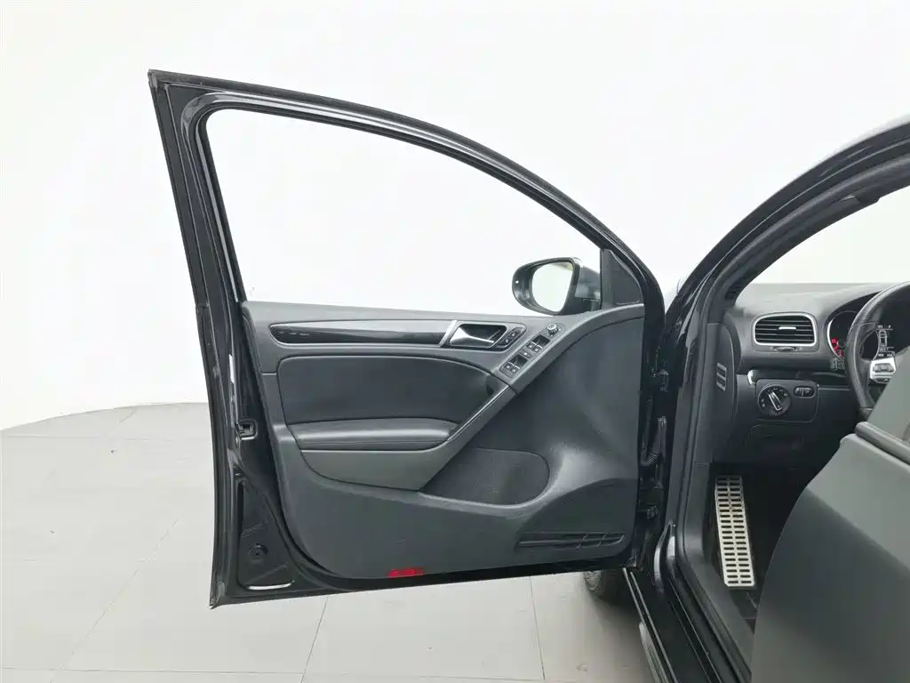 Volkswagen Golf GTI GTI 2011 2.0TSI GTI