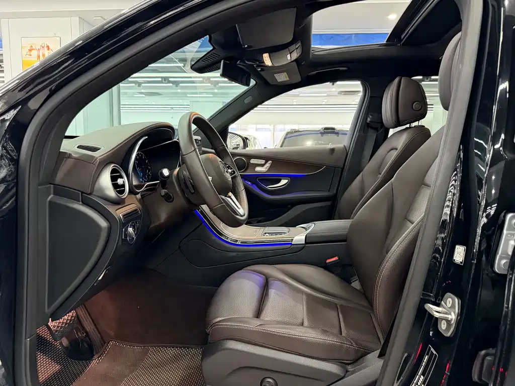 Mercedes-Benz GLC — миниатюра 8