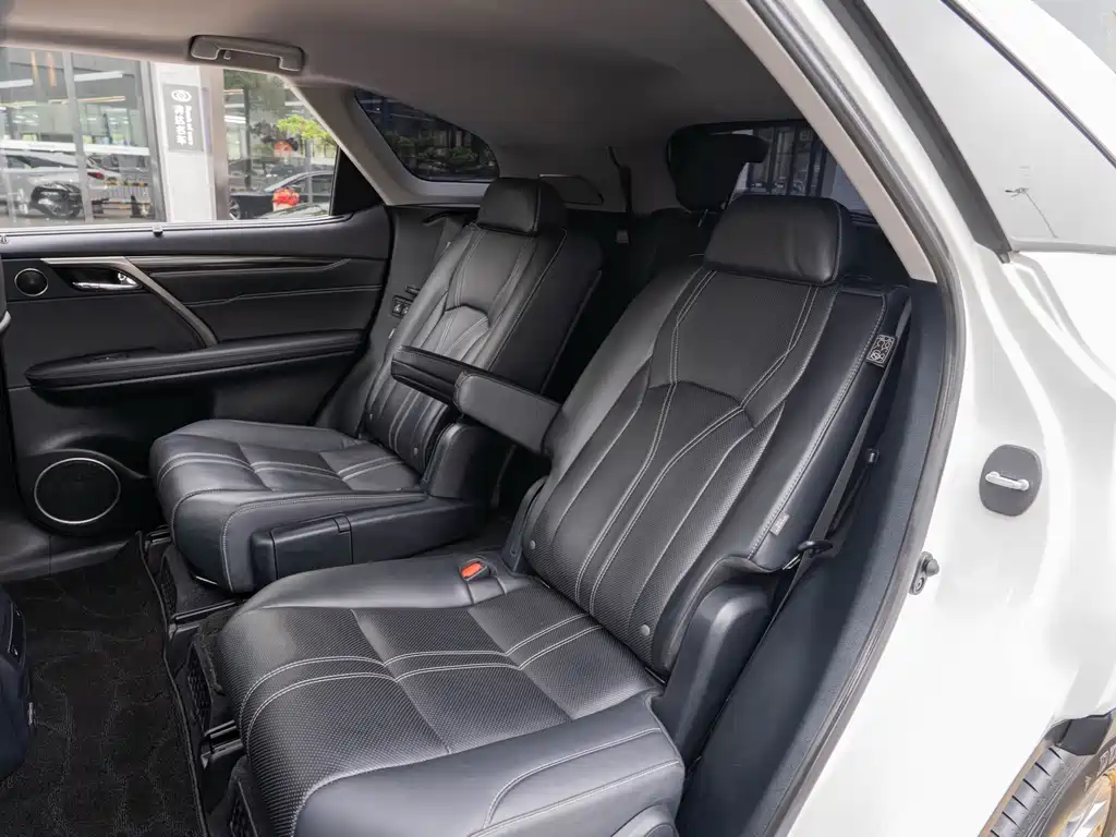 Lexus RX — миниатюра 12