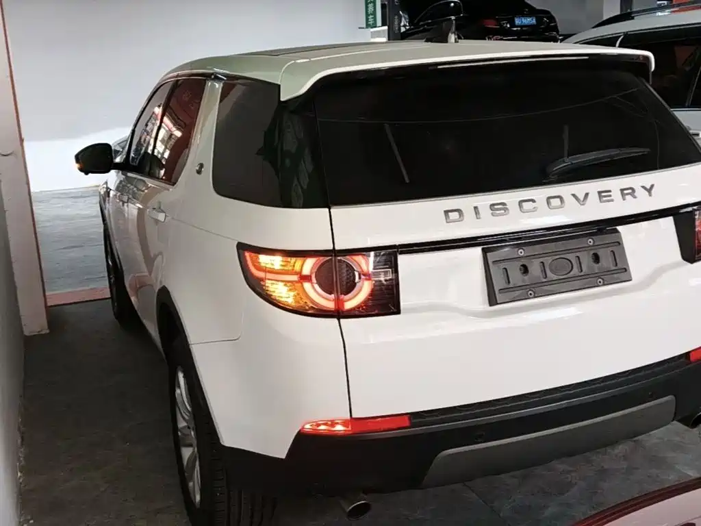 Land Rover Discovery Sport — миниатюра 5