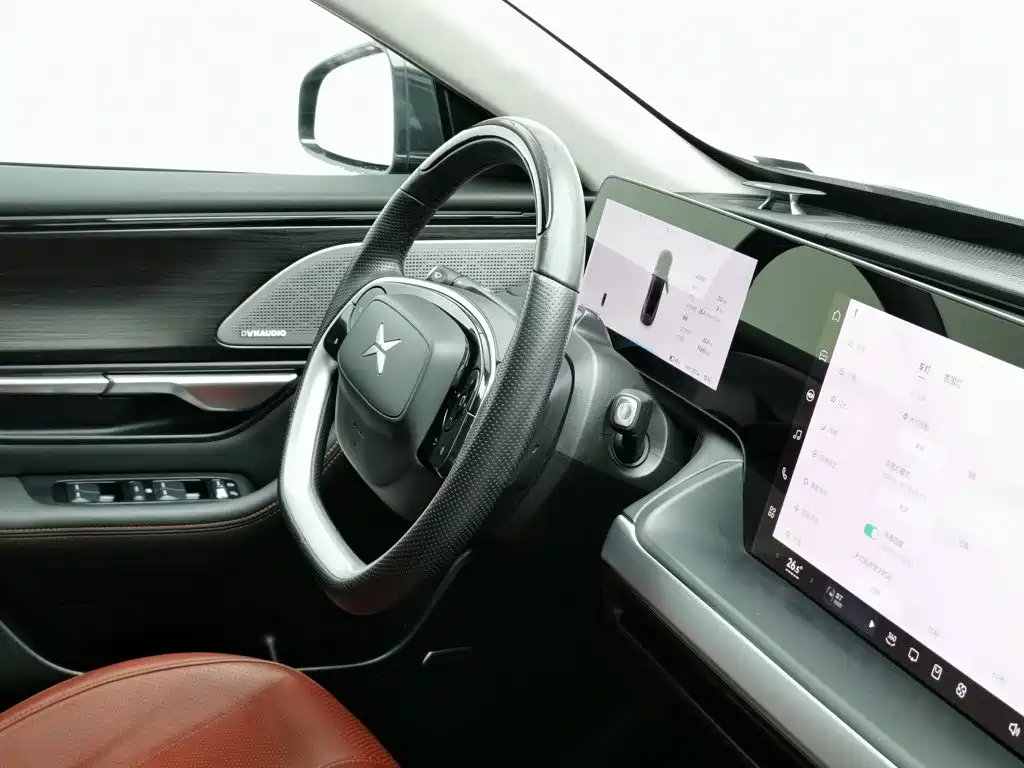 XPeng P7 — миниатюра 22