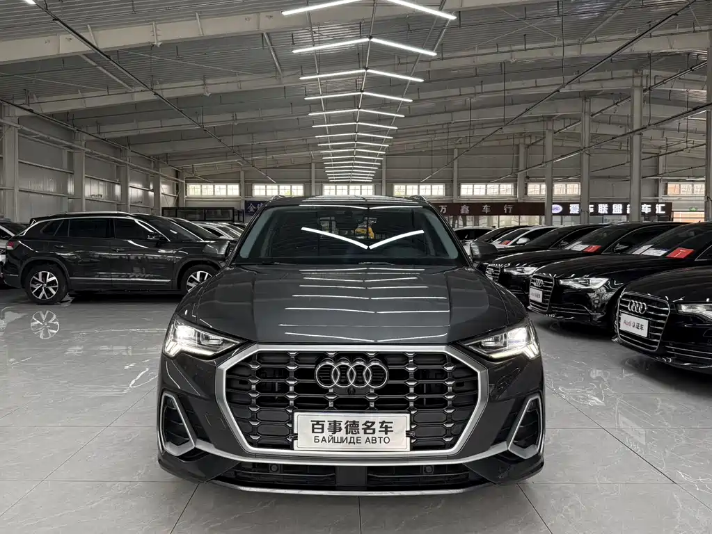 Audi Q3 — миниатюра 2