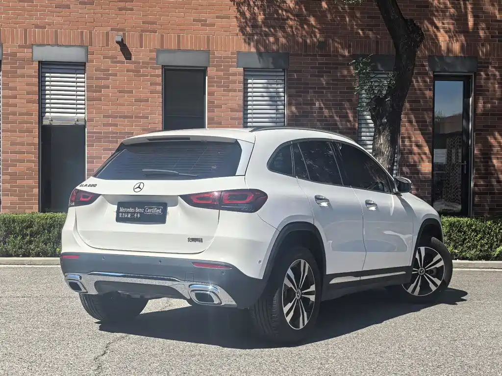 Mercedes-Benz GLA — миниатюра 3