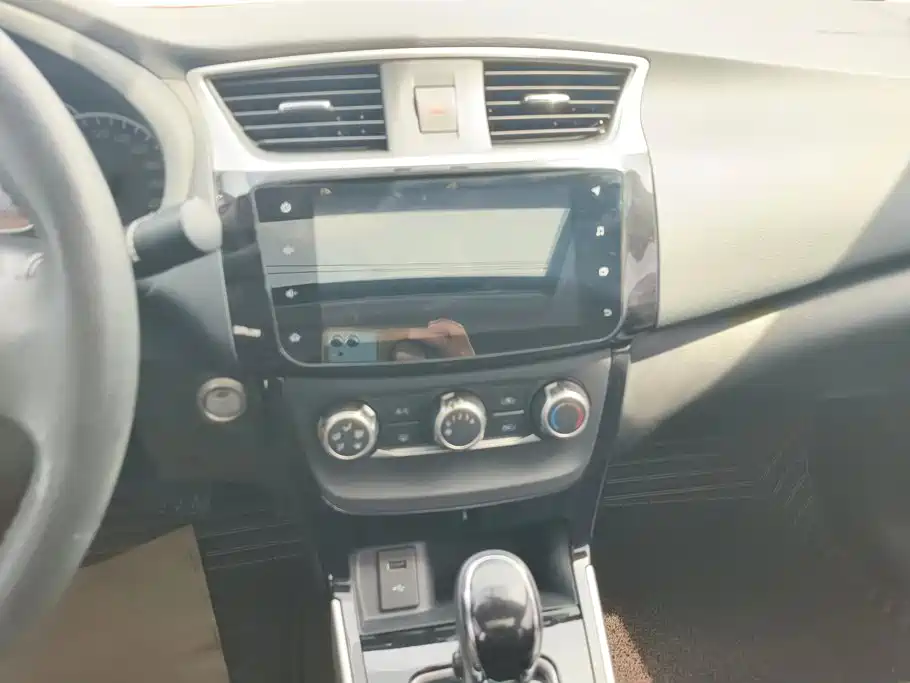 Nissan Sylphy — миниатюра 13