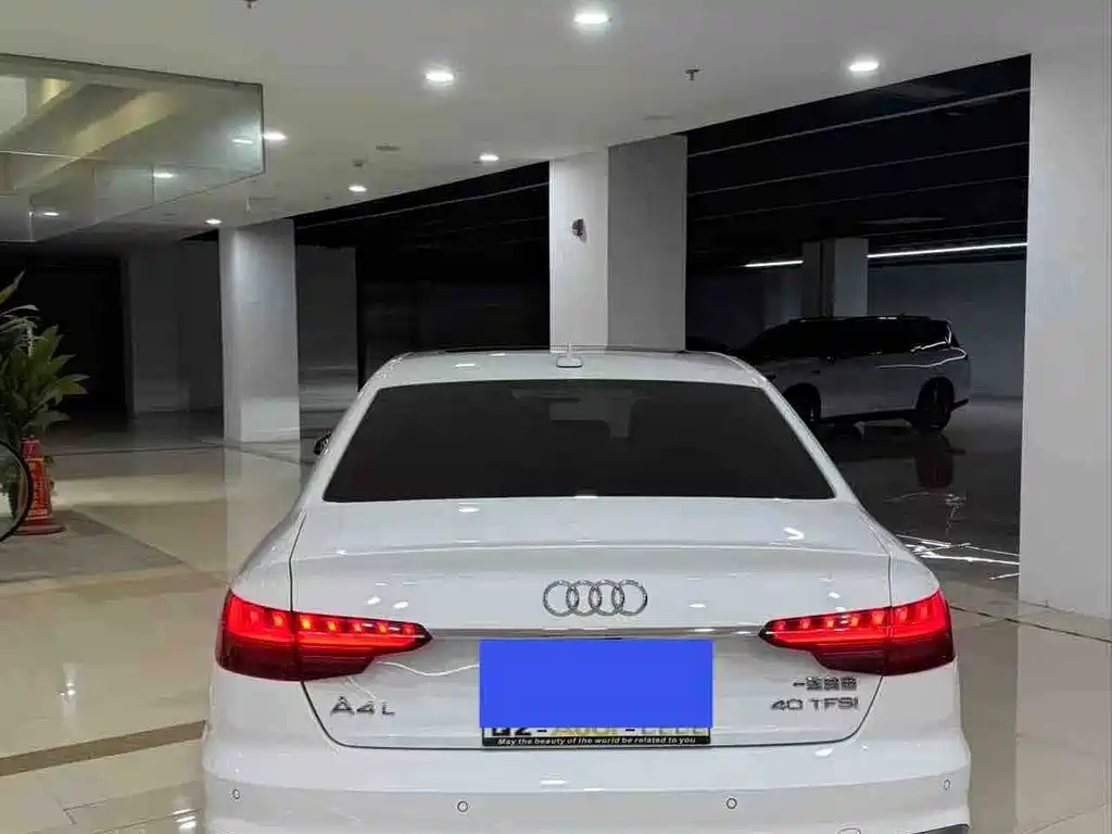 Audi A4L — миниатюра 4