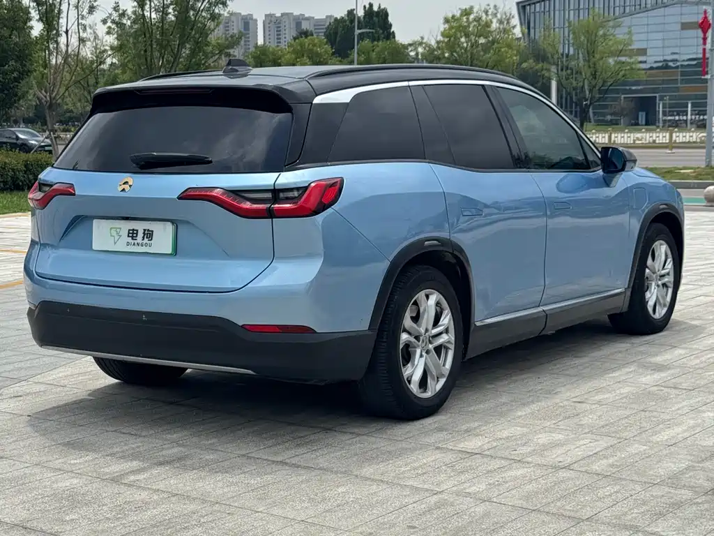 NIO NIO ES8