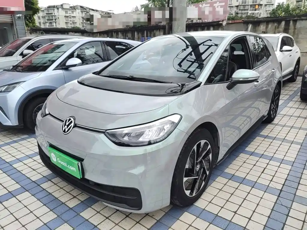 Volkswagen ID.3 — миниатюра 2
