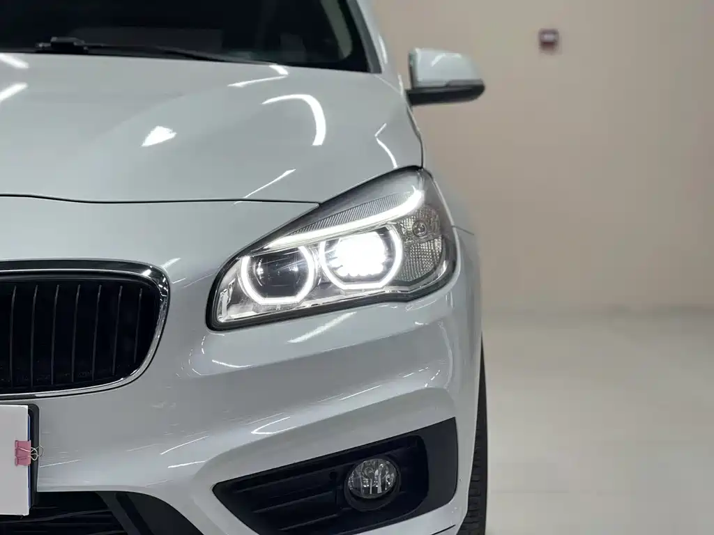 BMW 2 SERIES STATION WAGON