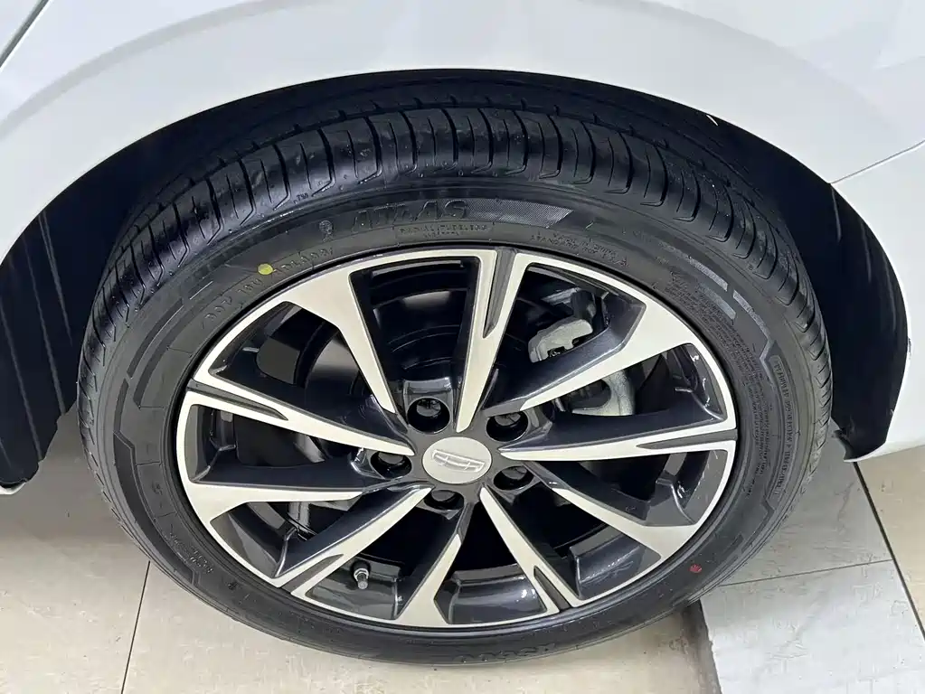 GEELY AUTOMOBILE EMGRAND