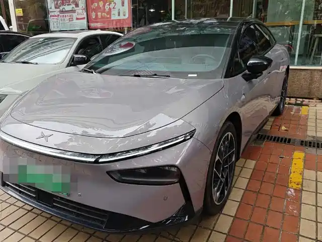2025 Xpeng P7