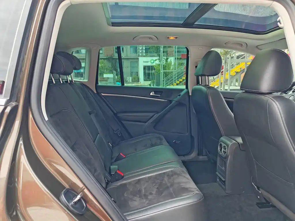 Volkswagen Tiguan — миниатюра 9