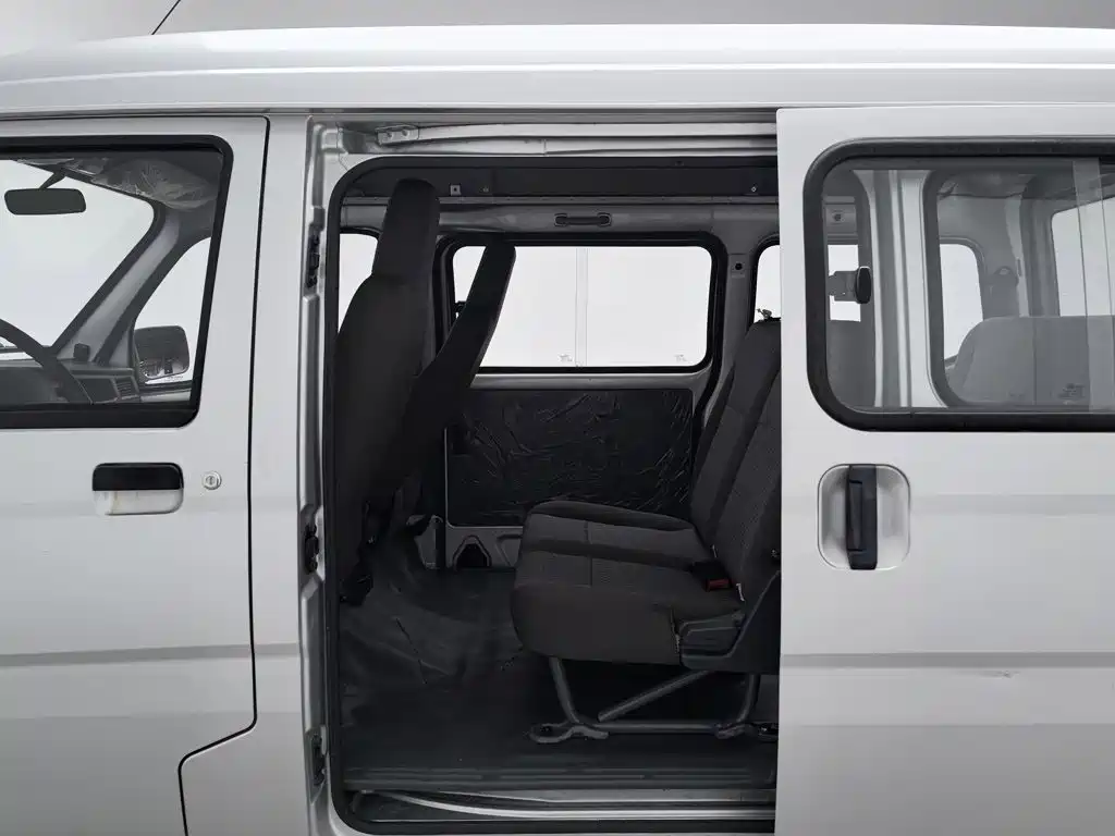 Wuling Zhiguang — миниатюра 15