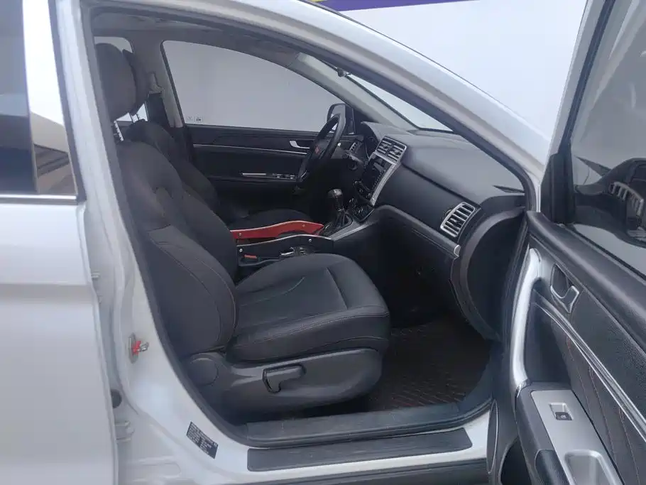 Haval M6 — миниатюра 8