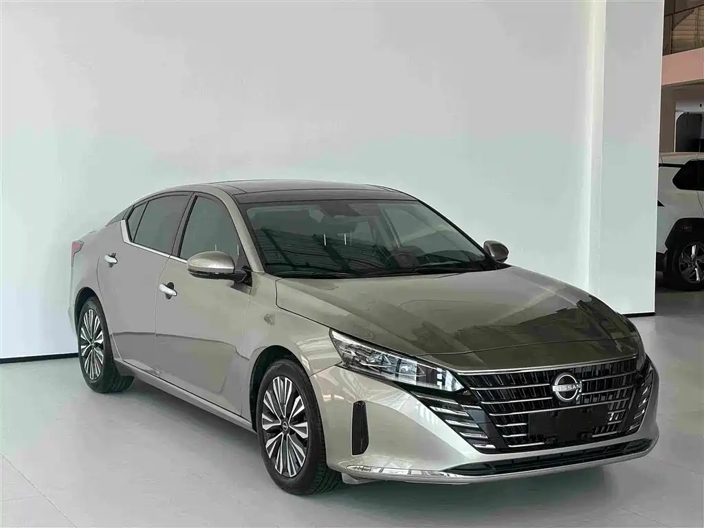 Nissan Teana — миниатюра 3