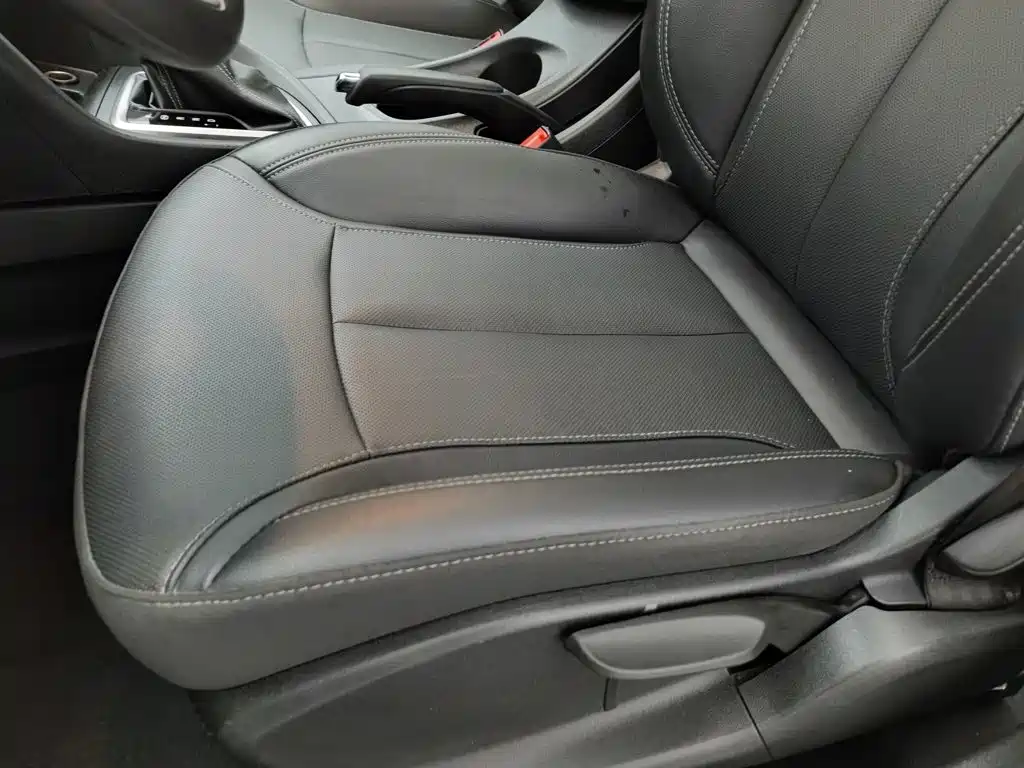 Buick Excelle — миниатюра 20