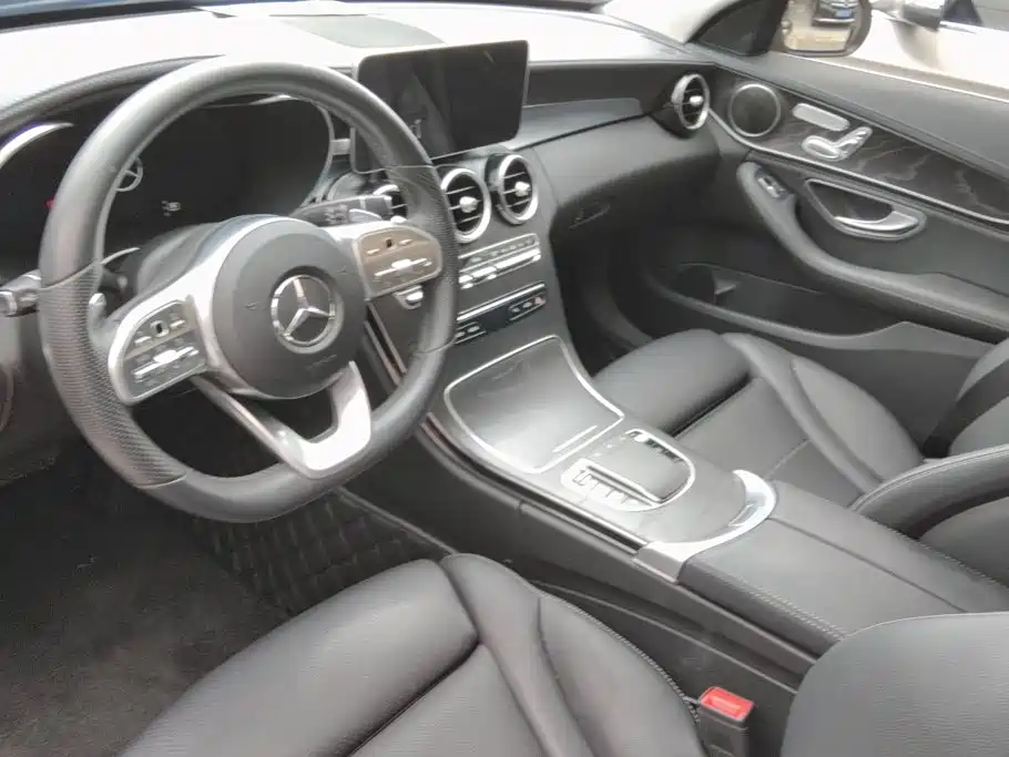 Mercedes-Benz C-Class — миниатюра 12