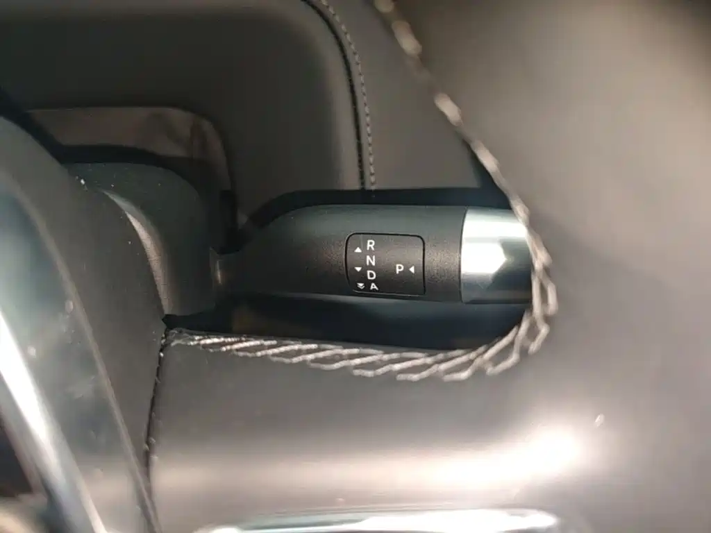 Li Auto Li L9 — миниатюра 14
