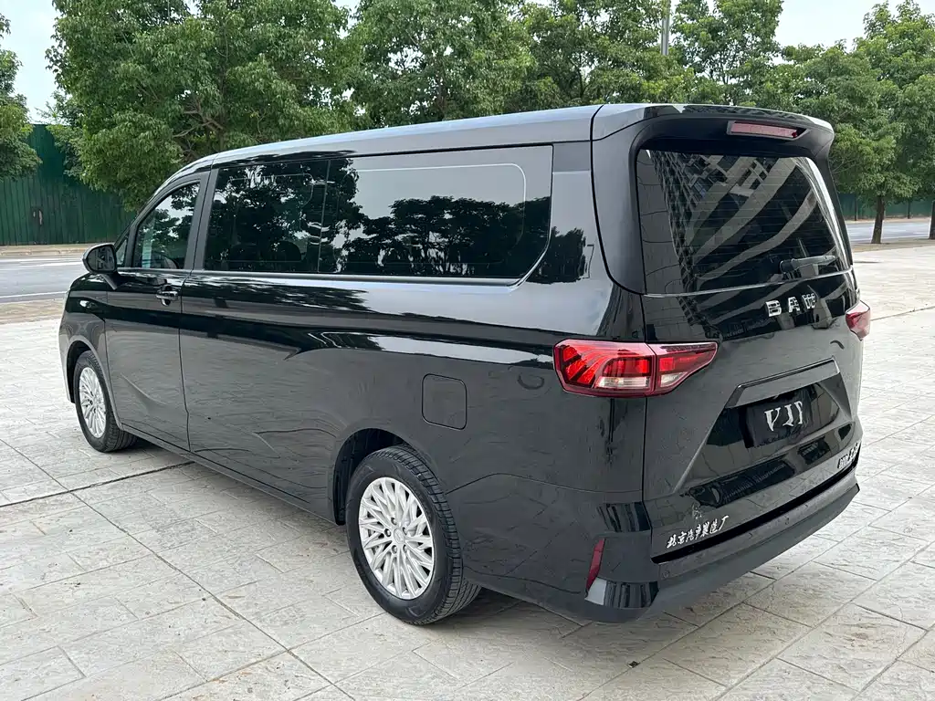 BAW Ruisheng Ace M7 — миниатюра 10