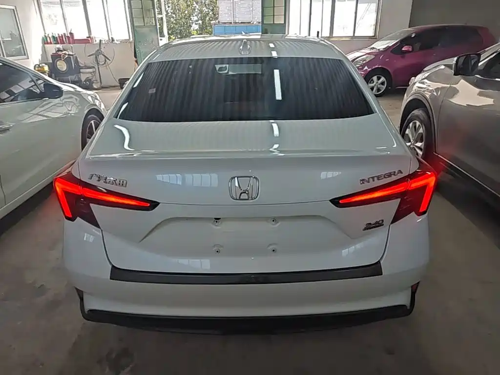 Honda Integra — миниатюра 6