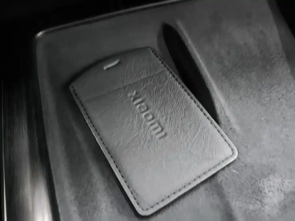 Xiaomi SU7 — миниатюра 9