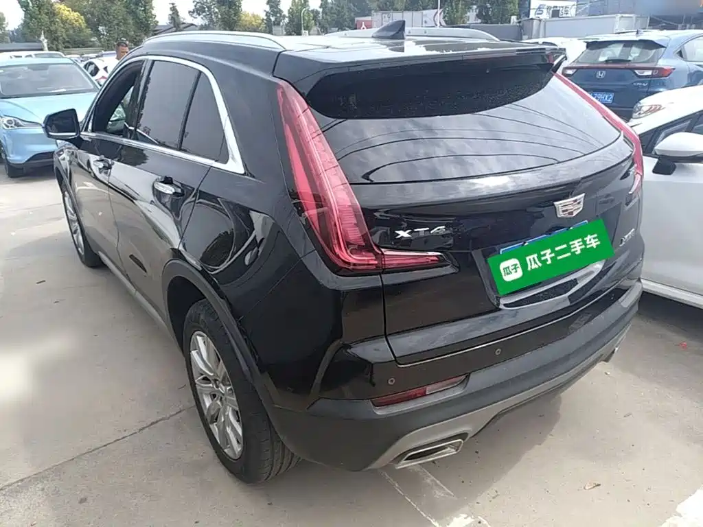 Cadillac XT4 — миниатюра 5