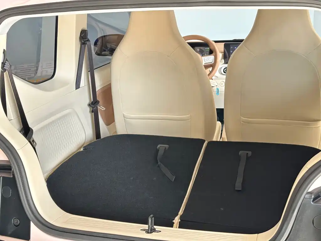 Wuling MINIEV — миниатюра 9