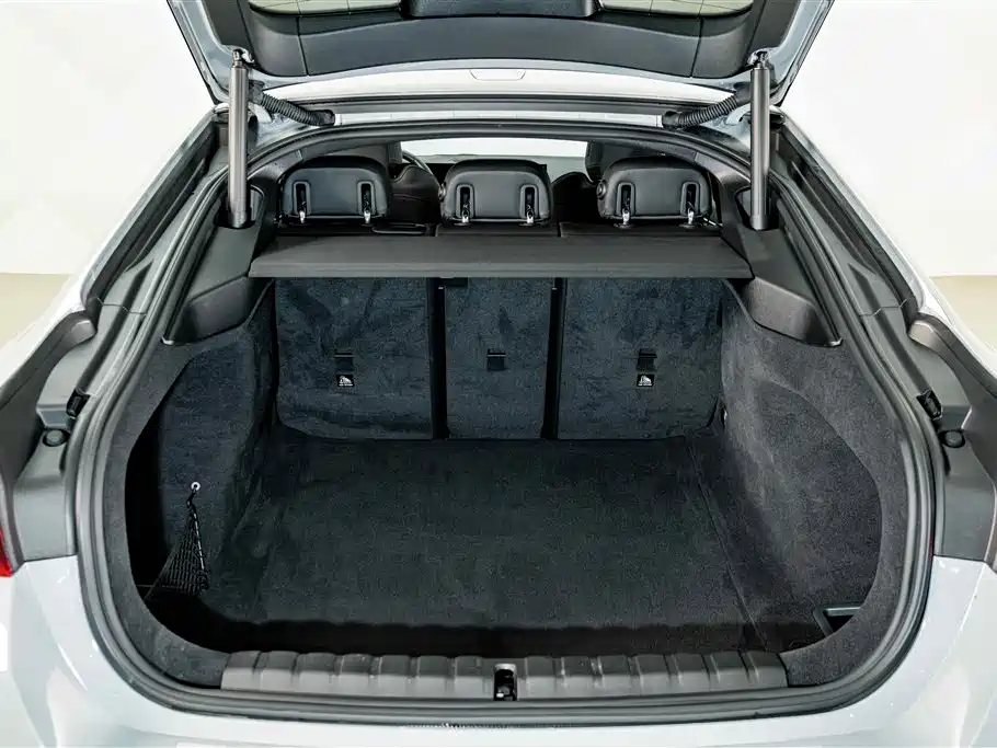 BMW 4 Series — миниатюра 24