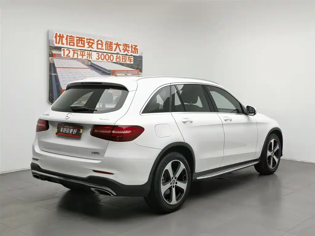 Mercedes-Benz GLC 2019 GLC 260 4MATIC Luxury