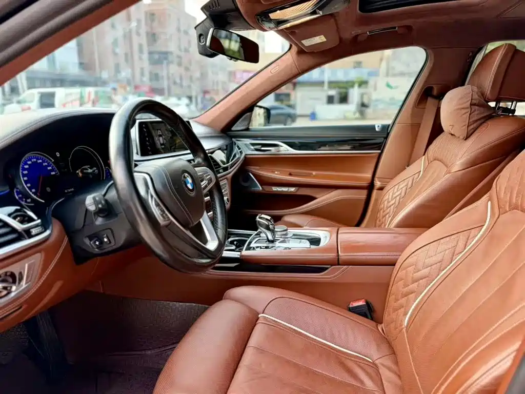BMW 7 Series 7 2018 740Li xDrive Premium M Sport