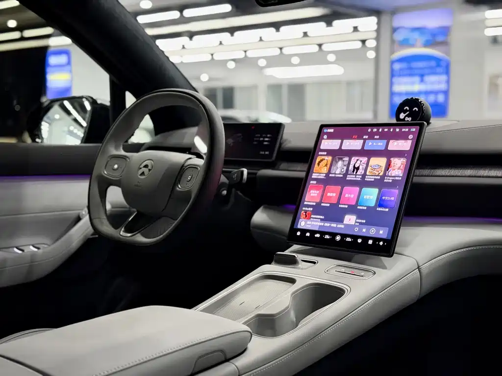 NIO ES6 — миниатюра 12
