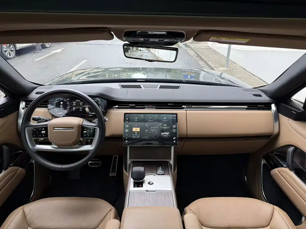 Land Rover Range Rover — миниатюра 4