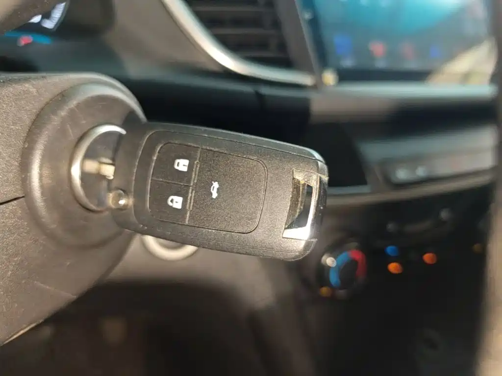 Buick Excelle — миниатюра 9