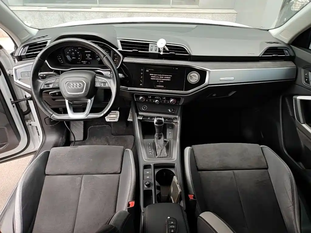 Audi Q3 — миниатюра 10
