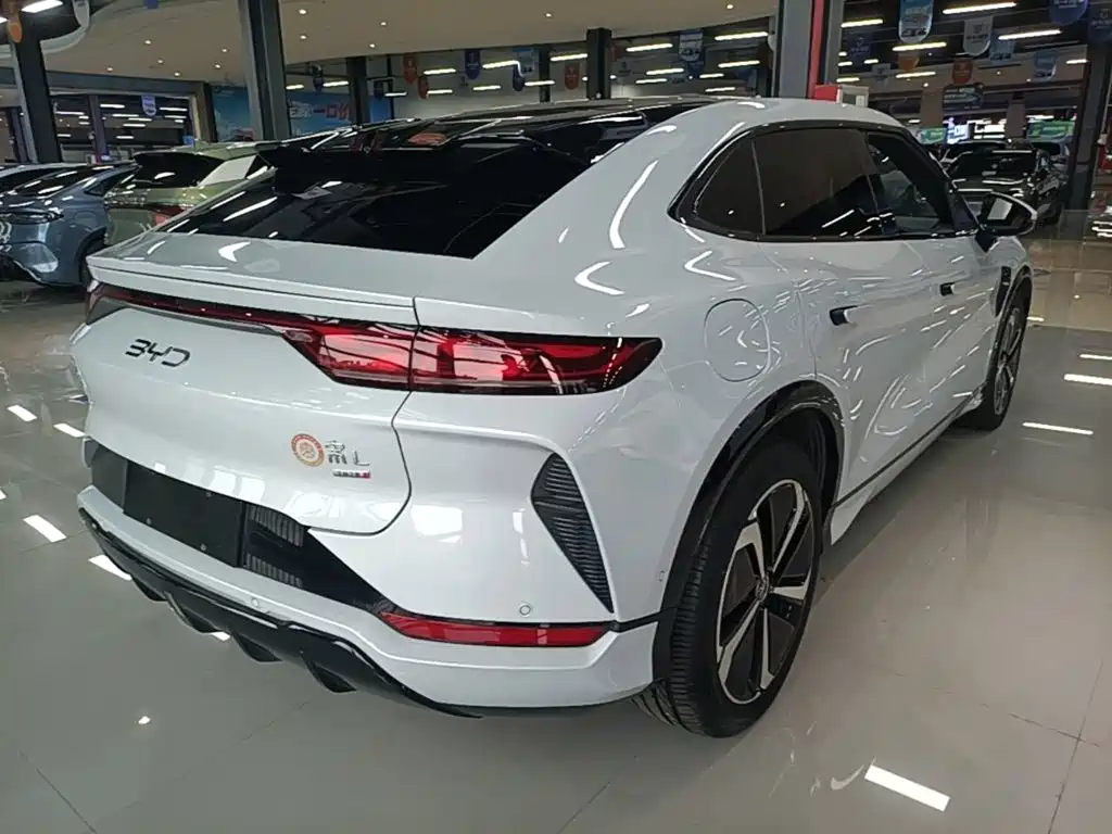 BYD Song L EV L EV 2025 Smart Drive 662km