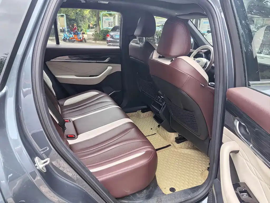 Geely Xingyue L — миниатюра 5