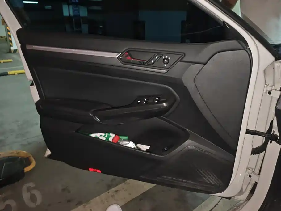 Volkswagen Lamando — миниатюра 7