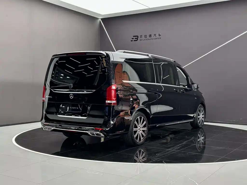 Mercedes-Benz V-Class V 2022 V 260 L Luxury
