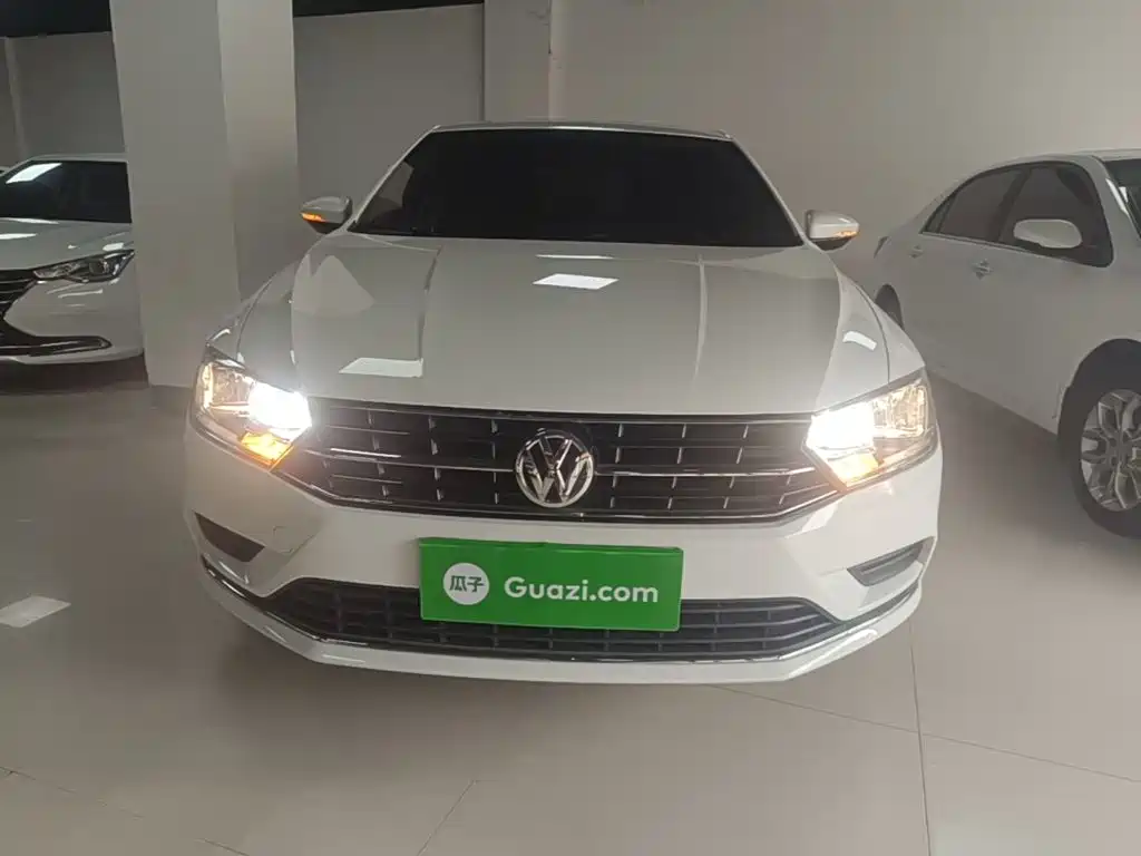 Volkswagen Bora — миниатюра 3