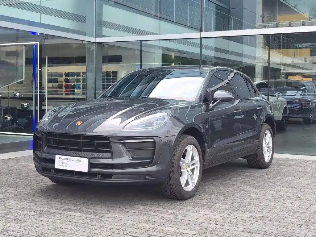 Porsche Macan 2024