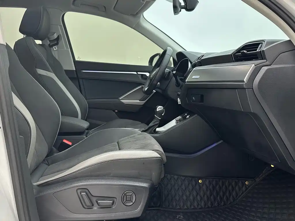 Audi Q3 — миниатюра 9