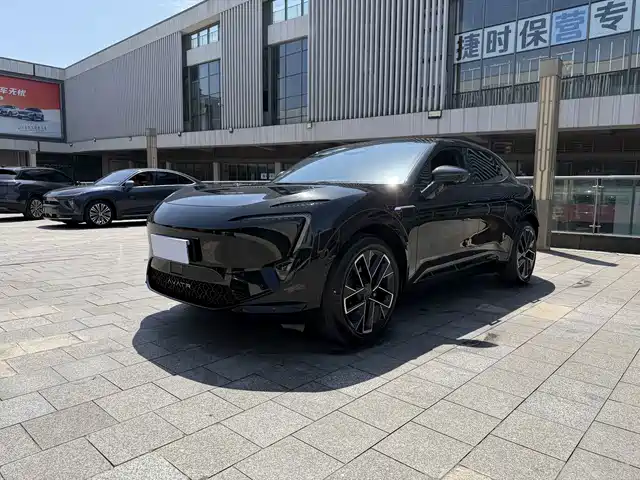 2025 Avatr 11